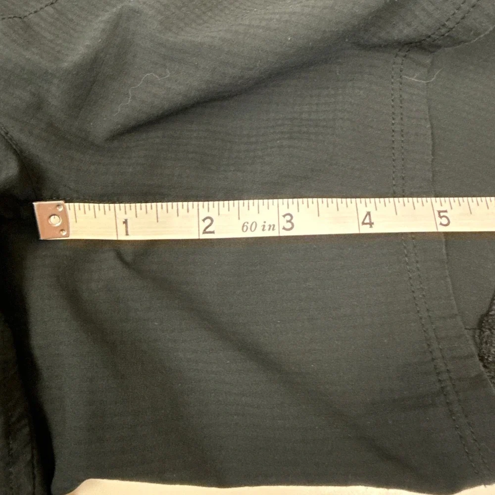 Brooks Womens Sherpa Running Shorts Size Small Black Grey DriLayer 5 Inch Inseam - Picture 8 of 10